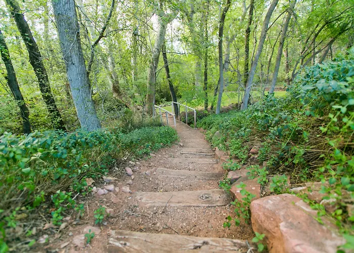 Creekside 3*