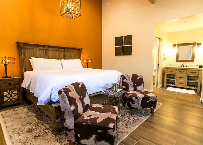Creekside 3*